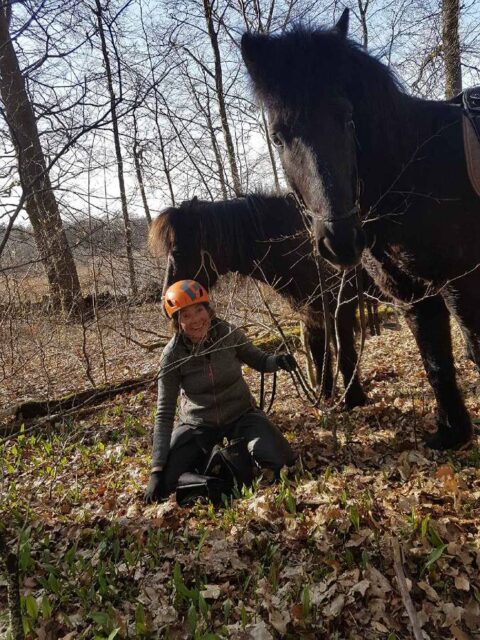 Horse-riding-on-Icelandic-horse-ridning-Islänning-Ullstorps-stugor-skåne3-1