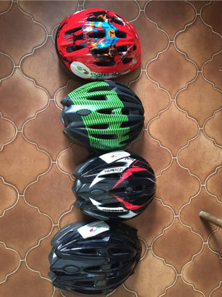 borrow bikes helmets